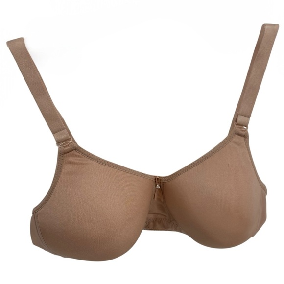 Trulife Mastectomy Cool Max Beige/Latte Wireless Silky Bra Size 40A NEW - Picture 1 of 8